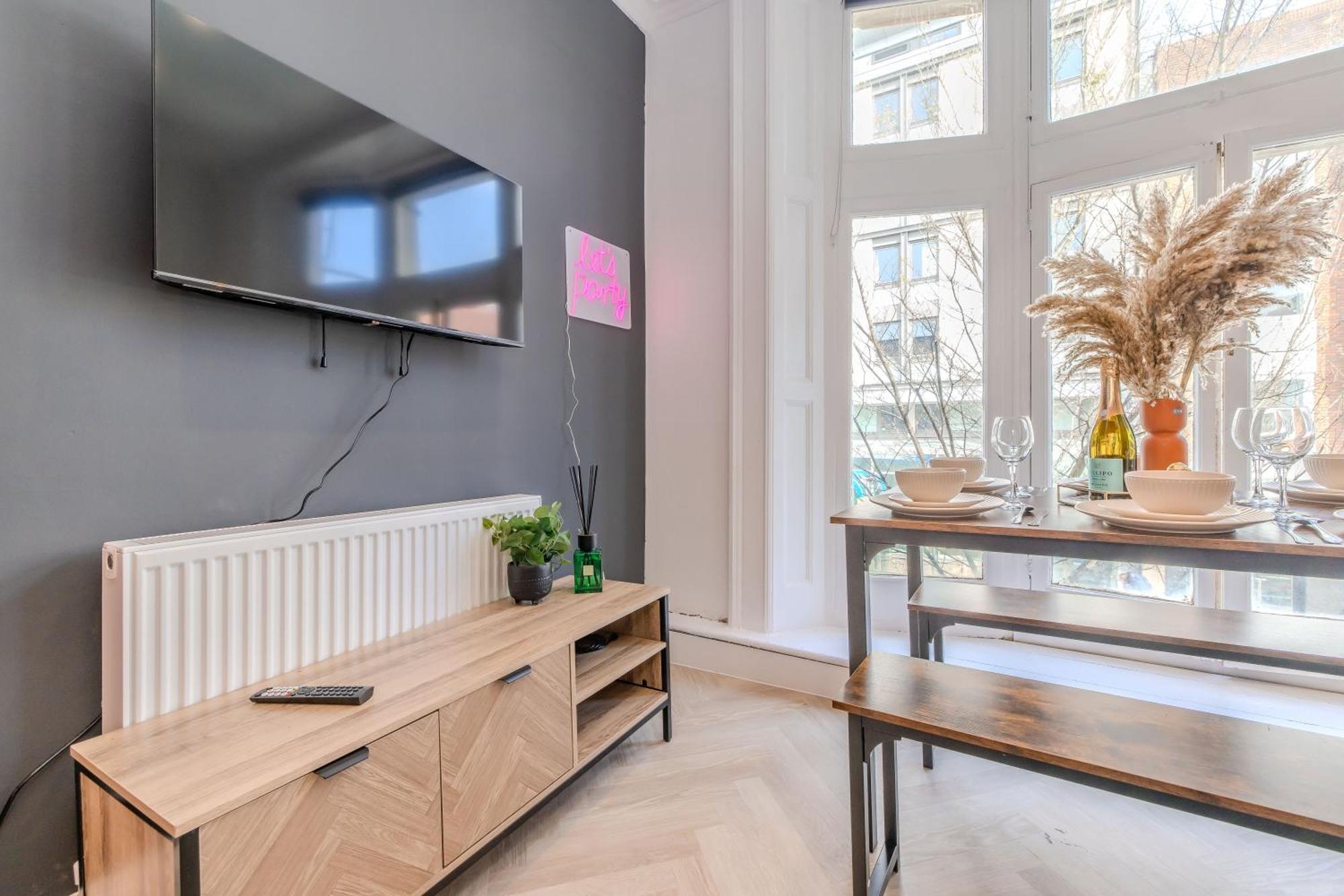 2 Bedroom Flat Next To Brighton Station & Beach I Sleep 8 Guests エクステリア 写真
